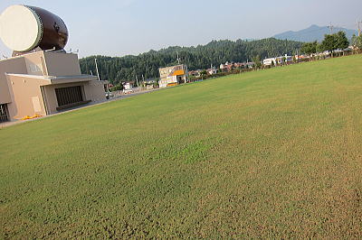 mai03.jpg